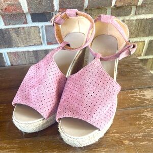Pink Platform Wedges no brand‎ Size 9 1/2 or 10 says size 40 sb4